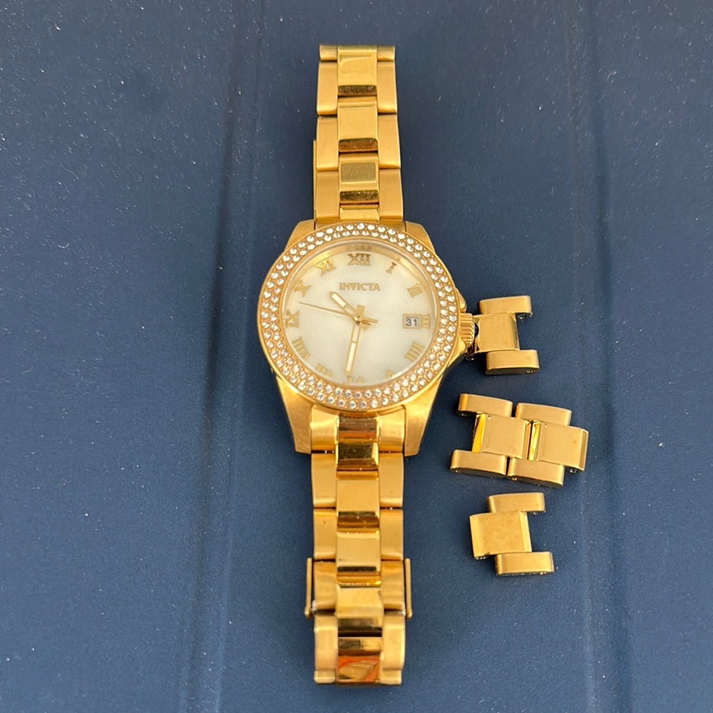 Invicta Gold Watch with Elegant Link Bracelet